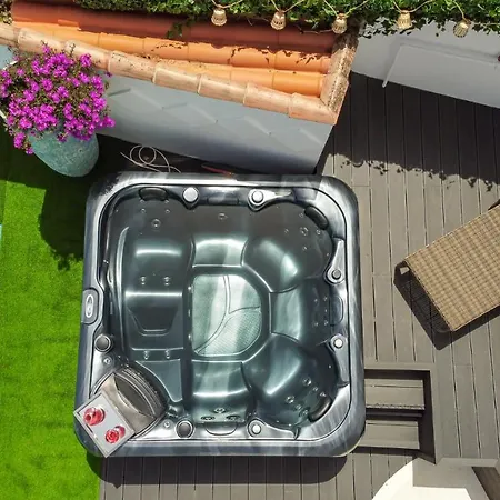 Willa Intermezzo - Jacuzzi, Salt Water Pool & Bbq Fuengirola